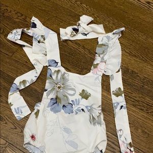 Floral romper with headband